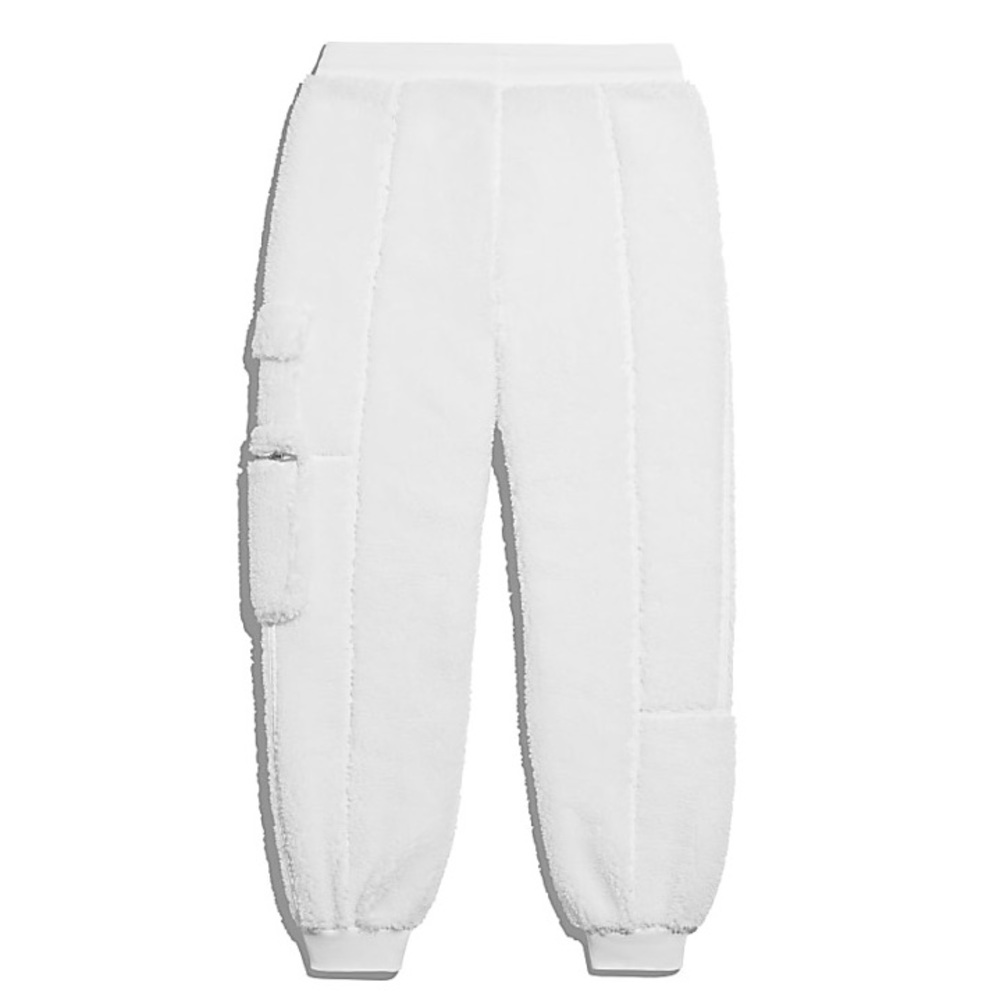 IVY PARK white cargo sweatpants. New, never worn.  Runs large.  Unisex.